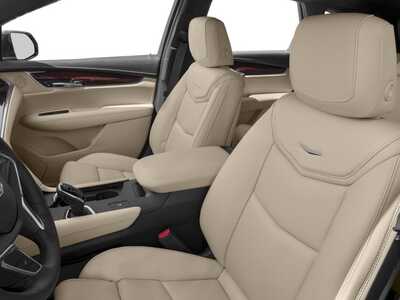 2017 Cadillac XT5, $0. Photo 12