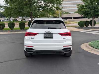 2023 Audi Q3, $30350. Photo 4