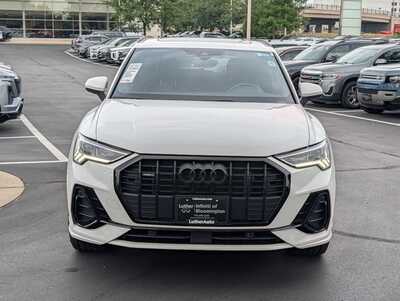 2023 Audi Q3, $30350. Photo 8