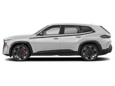 2023 BMW XM, $73683. Photo 3