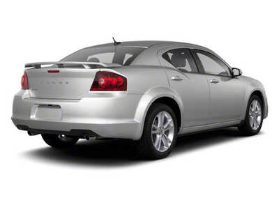 2013 Dodge Avenger, $0. Photo 5