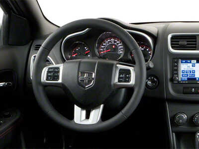 2013 Dodge Avenger, $0. Photo 9