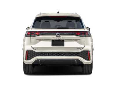 2026 Volkswagen Tiguan, $46941. Photo 8