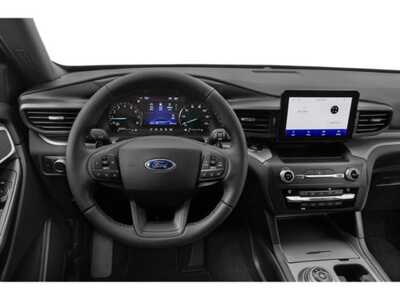 2022 Ford Explorer, $25998. Photo 10