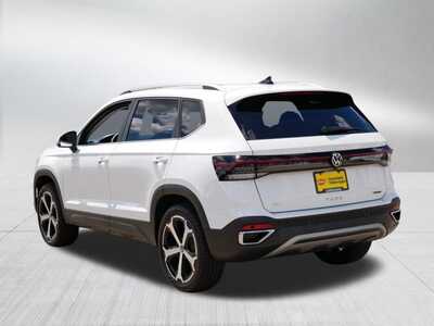 2025 Volkswagen Taos, $29348. Photo 5