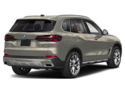 2026 BMW X5, $102100. Photo 2