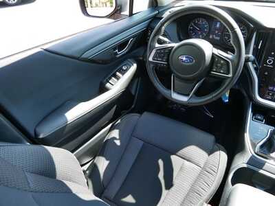 2025 Subaru Outback, $0. Photo 9