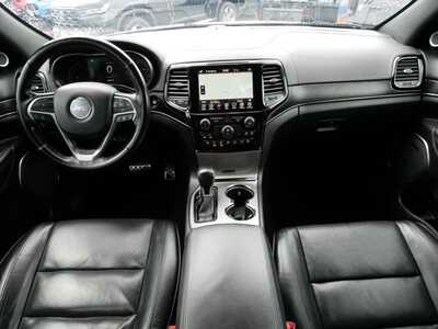 2020 Jeep Grand Cherokee, $23348. Photo 10