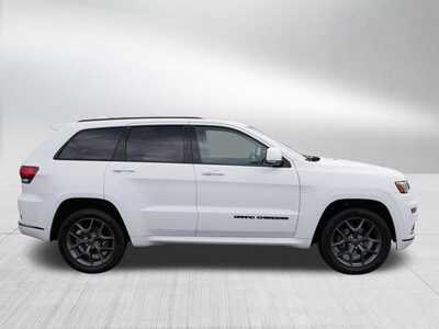 2020 Jeep Grand Cherokee, $23348. Photo 8