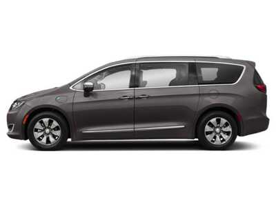 2019 Chrysler Pacifica, $0. Photo 3