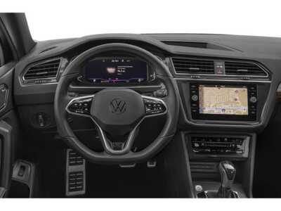 2024 Volkswagen Tiguan, $31348. Photo 7