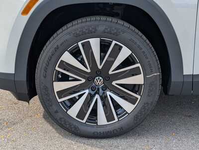 2027 Volkswagen Atlas, $51450. Photo 4