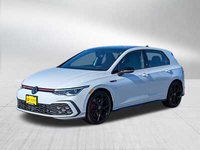 2024 Volkswagen Golf, $37348. Photo 3