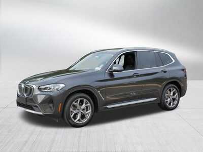 2022 BMW X3, $32848. Photo 3