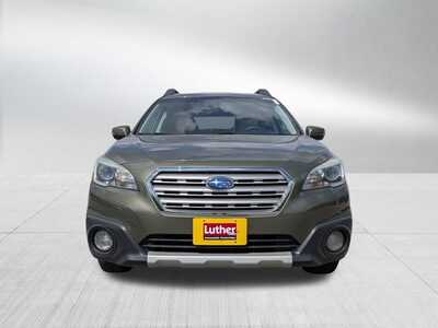 2015 Subaru Outback, $8848. Photo 2