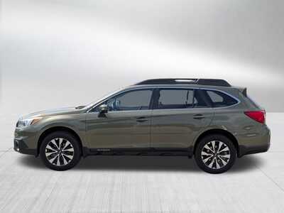 2015 Subaru Outback, $8848. Photo 4