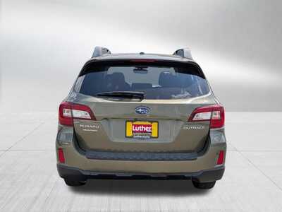 2015 Subaru Outback, $8848. Photo 6