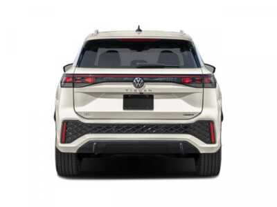 2026 Volkswagen Tiguan, $46766. Photo 8