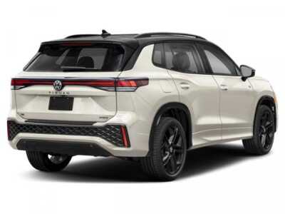 2026 Volkswagen Tiguan, $42226. Photo 2