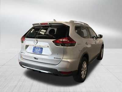 2017 Nissan Rogue, $0. Photo 7