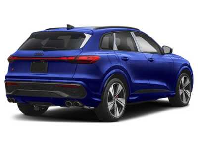 2026 Audi SQ5, $76475. Photo 5