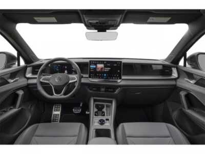 2026 Volkswagen Tiguan, $42226. Photo 10
