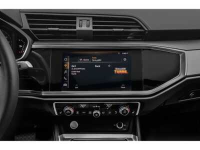 2022 Audi Q3, $0. Photo 10