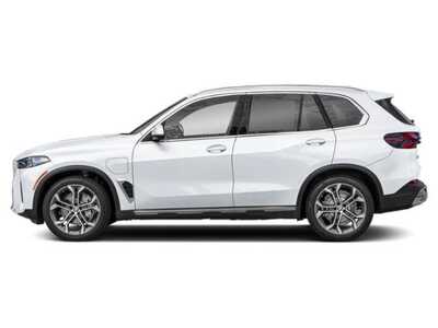 2026 BMW X5, $0. Photo 3