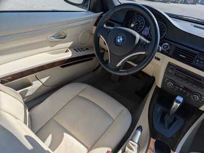 2011 BMW 3 Series, $12848. Photo 12