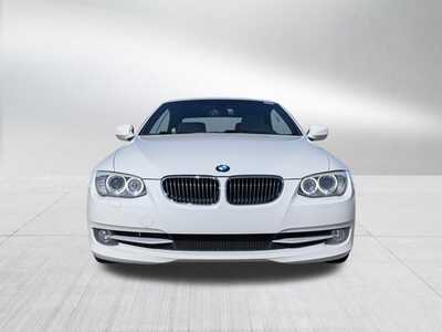 2011 BMW 3 Series, $12848. Photo 2