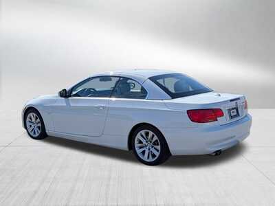 2011 BMW 3 Series, $12848. Photo 5
