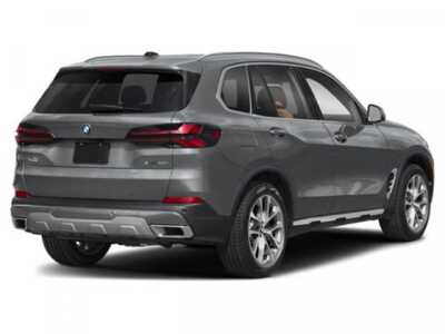 2027 BMW X5, $88850. Photo 5