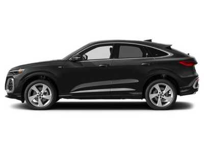 2026 Audi Q5, $63490. Photo 3