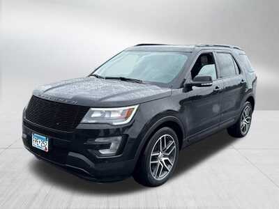 2017 Ford Explorer, $0. Photo 3