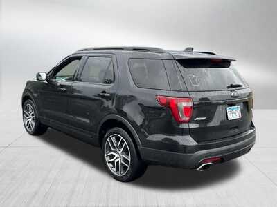 2017 Ford Explorer, $0. Photo 8