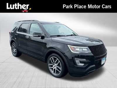 2017 Ford Explorer, $0. Photo 1