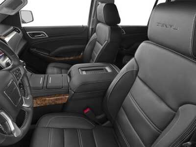 2016 GMC Yukon XL, $0. Photo 12