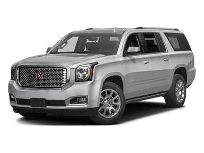 2016 GMC Yukon XL, $0. Photo 4