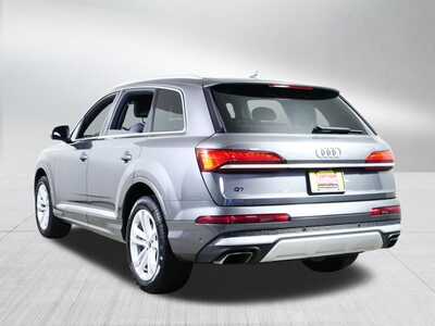 2025 Audi Q7, $0. Photo 5
