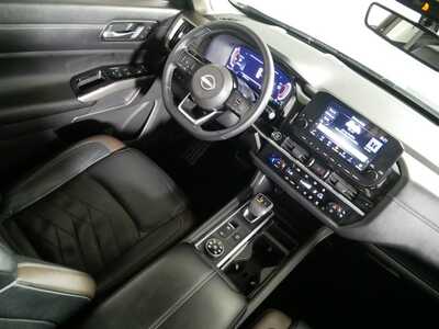 2024 Nissan Pathfinder, $37348. Photo 9