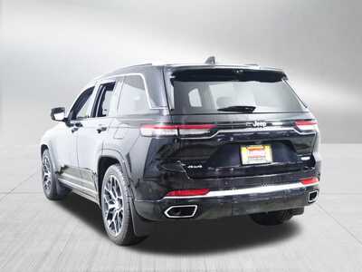 2023 Jeep Grand Cherokee, $35000. Photo 5