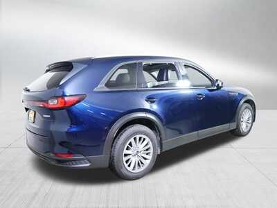 2024 Mazda CX-90, $30848. Photo 7