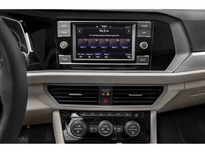 2021 Volkswagen Jetta, $20848. Photo 10