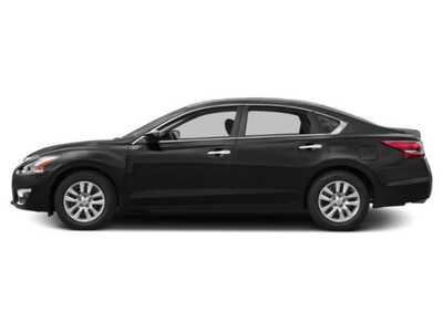 2015 Nissan Altima, $0. Photo 6