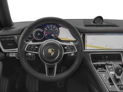2017 Porsche Panamera, $0. Photo 7