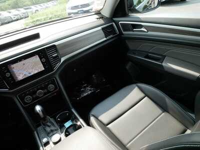 2023 Volkswagen Atlas, $0. Photo 11