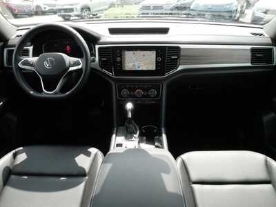 2023 Volkswagen Atlas, $0. Photo 10