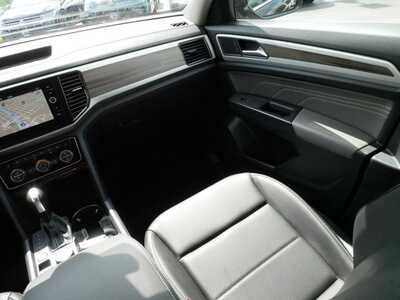 2023 Volkswagen Atlas, $0. Photo 11