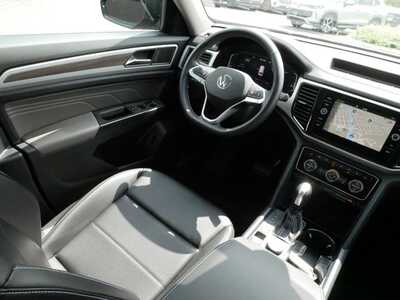 2023 Volkswagen Atlas, $0. Photo 9