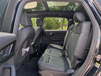 2026 Audi Q7, $67645. Photo 6